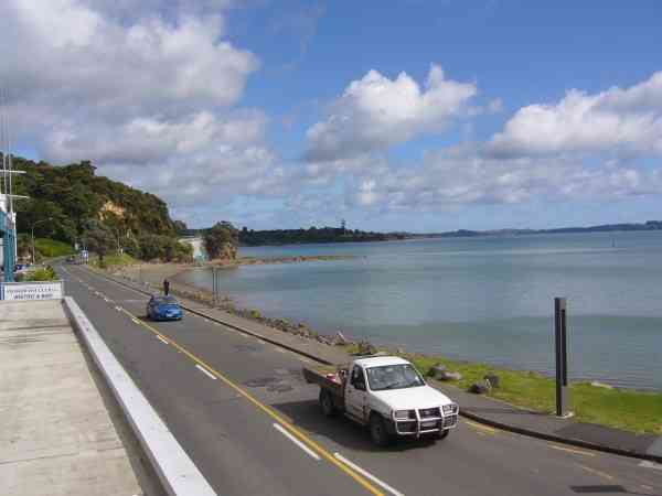 Viewing the Bay of islands from the coffee shop