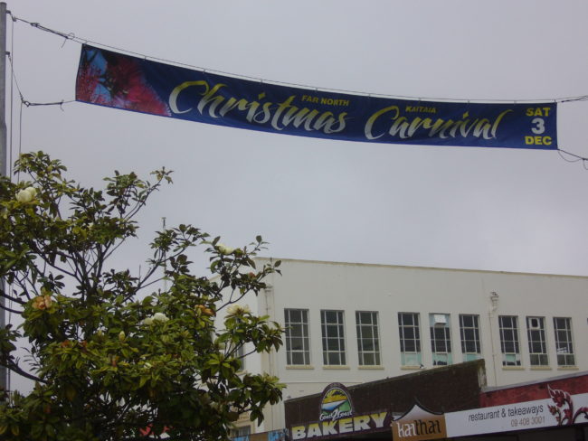KAITAIA: Christmas ic Coming!